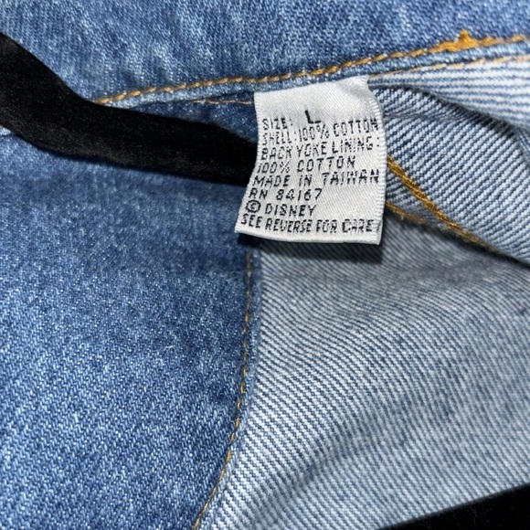 1996 world Reunion Walt Disney world jean jacket size L. EUC. - Picture 4 of 5